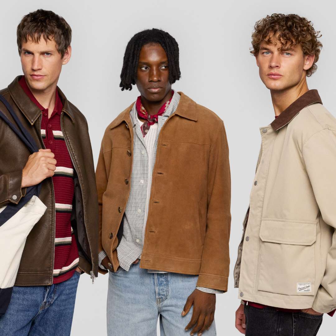 Modeller iført forskellige jakker, skjorter og bukser
